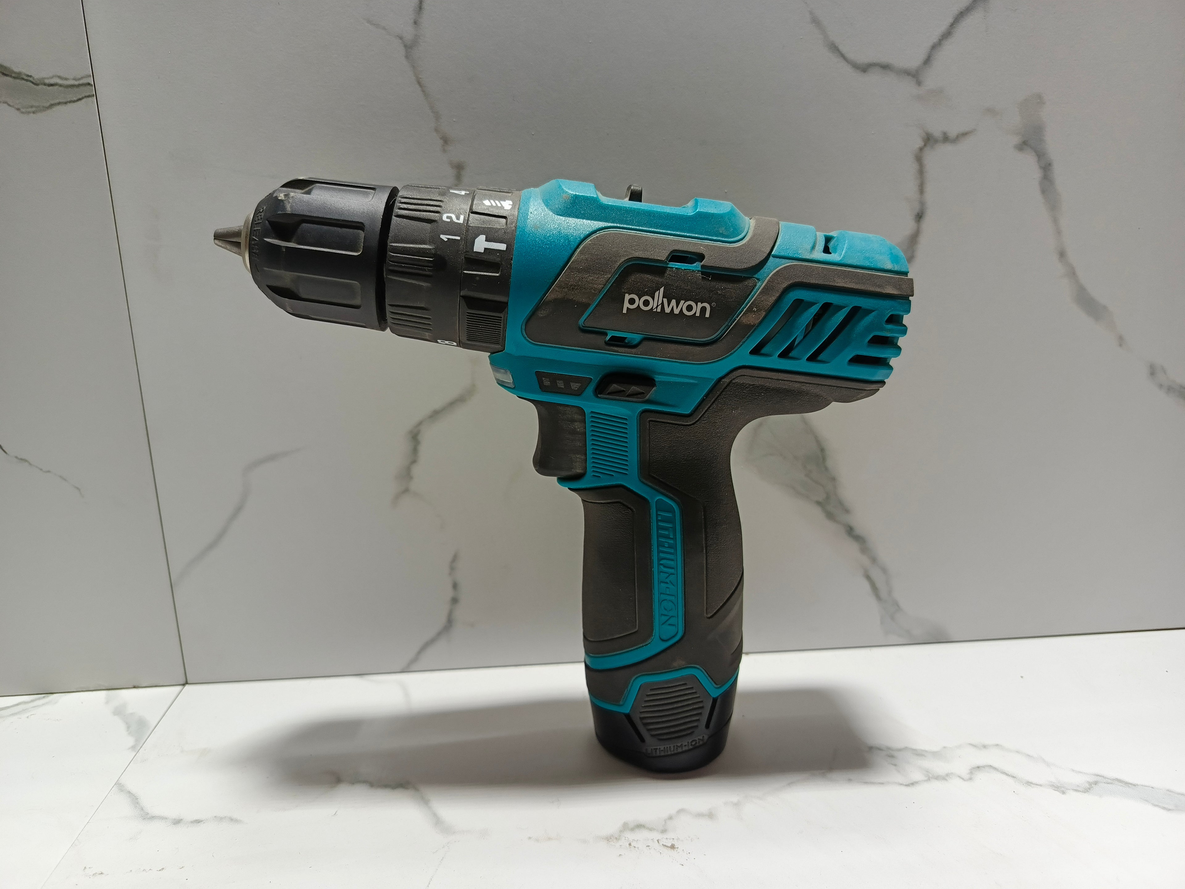 Шуруповерт PW100-12-1 2